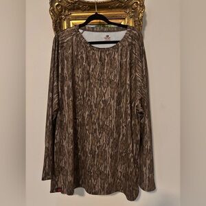 Mossy Oak Camoflauge Long Sleeve shirt